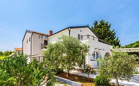 Apartments Dodo